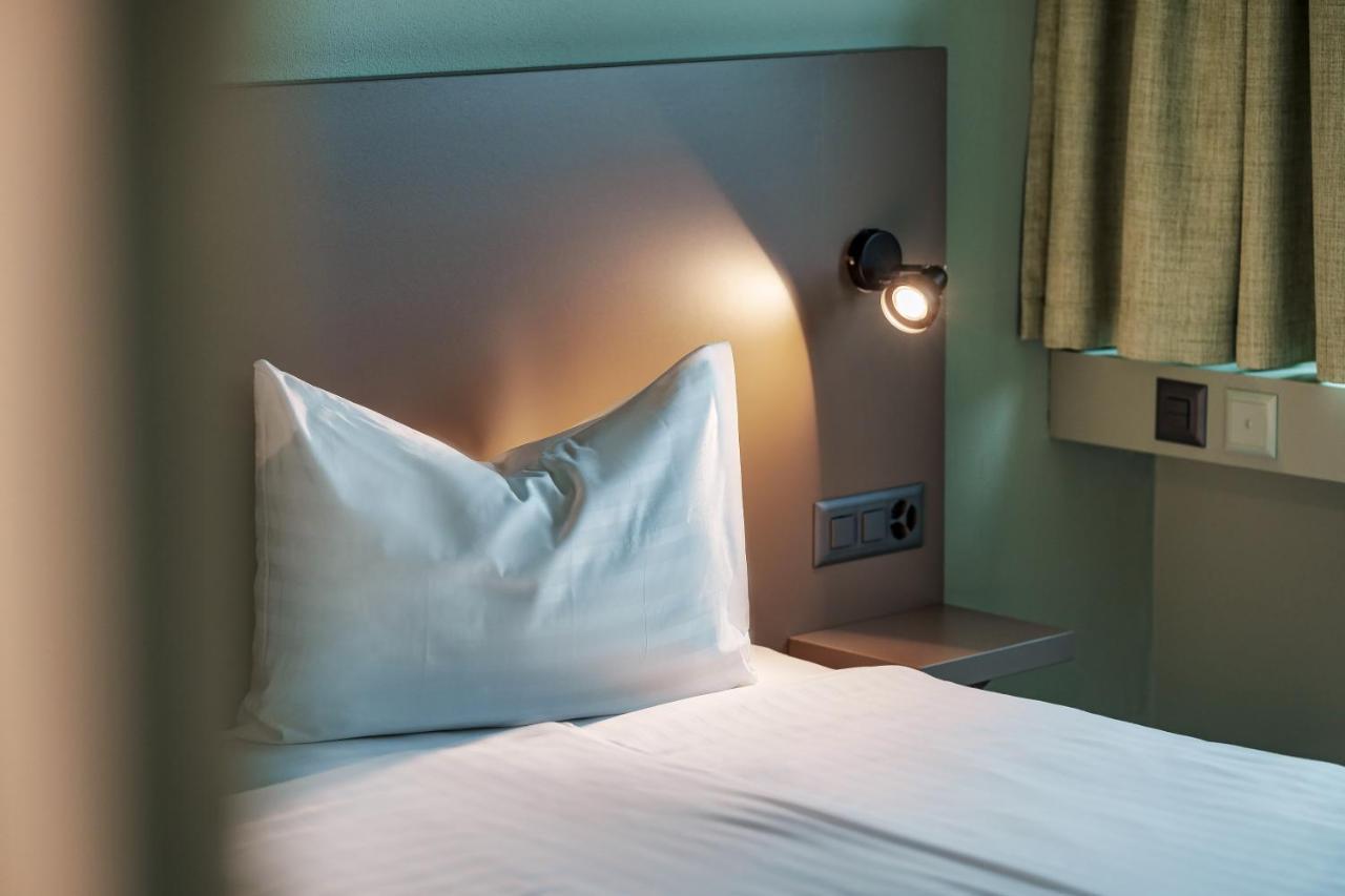 Flexymotel Wil Luaran gambar